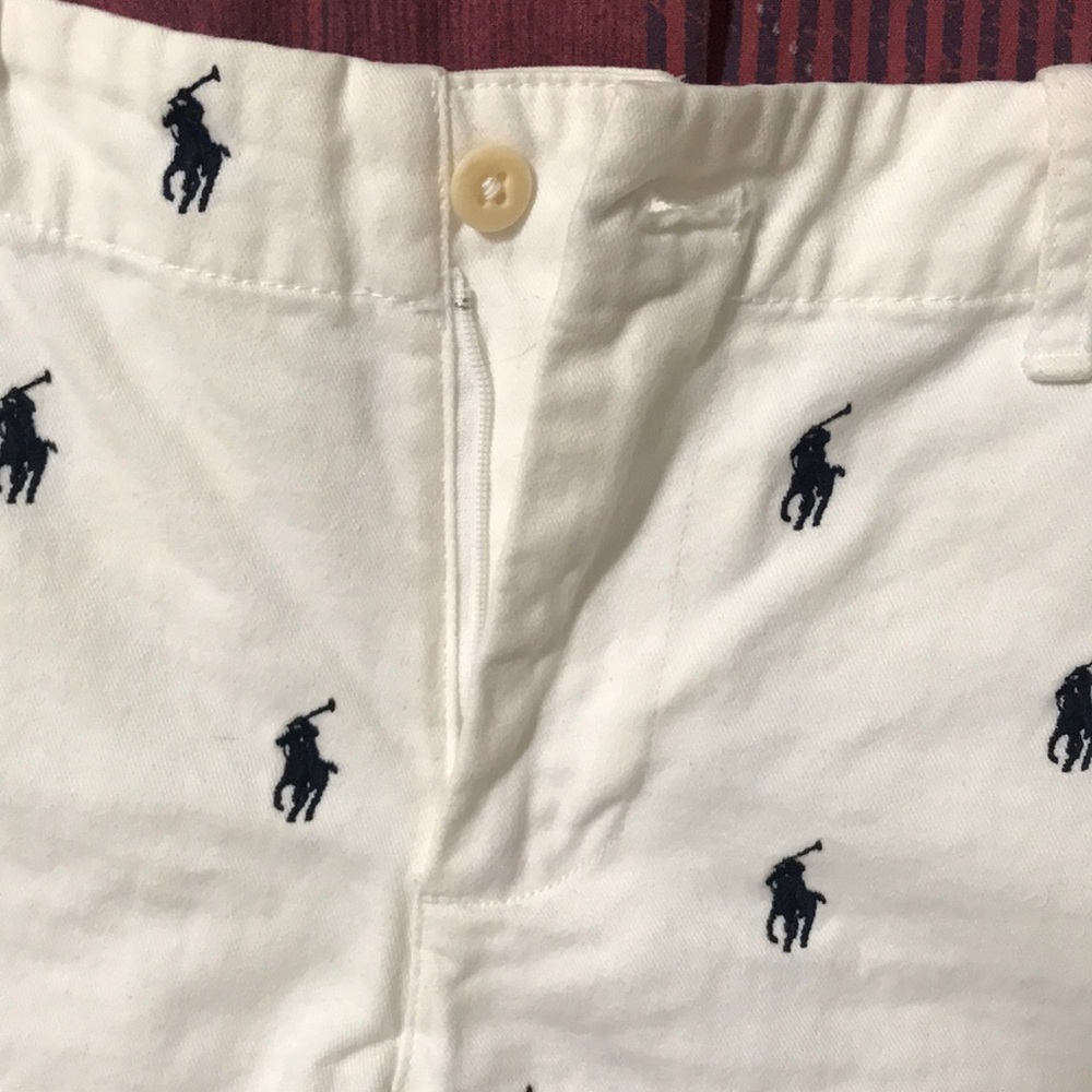 Ralph Lauren Shorts - Picture 4 of 8